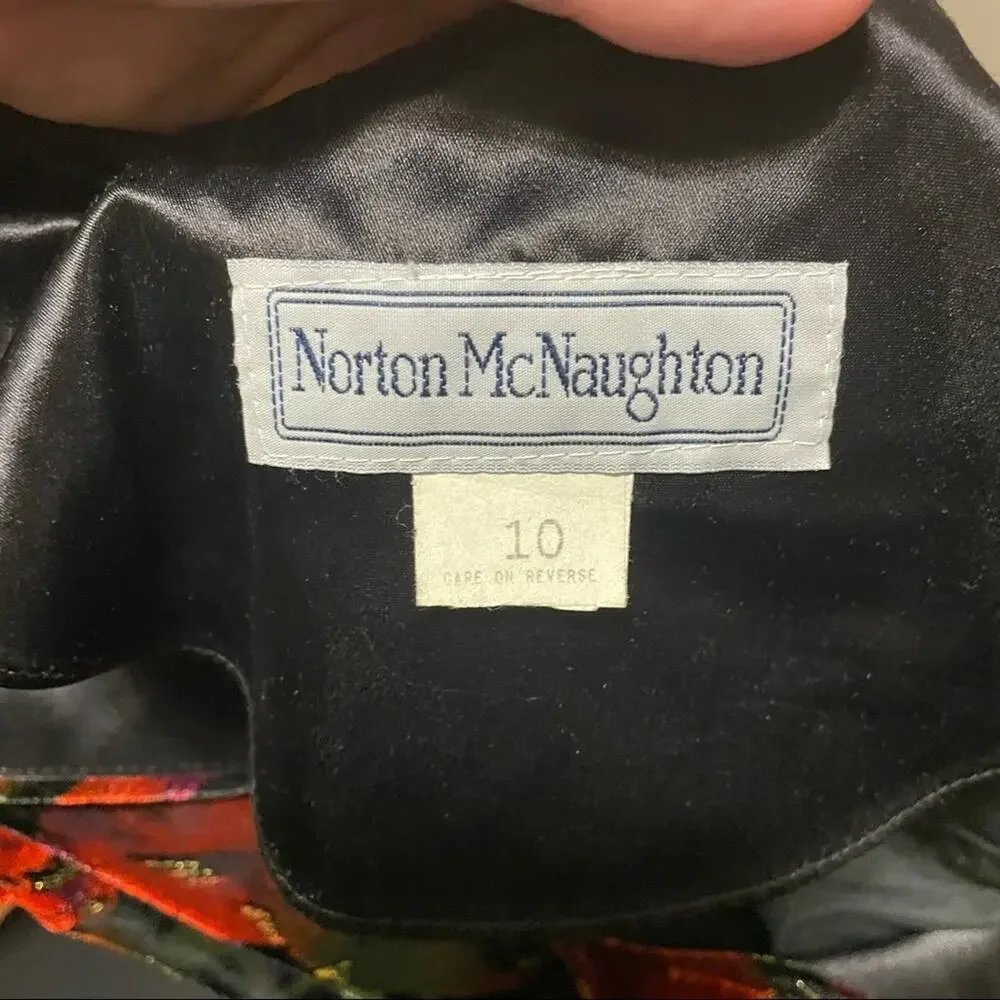 Norton McNaughton Velvet‎ Tulip Blazer